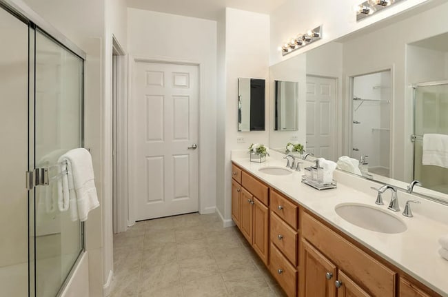 Building Photo - 1390 Saddle Rack St