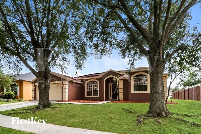 Building Photo - 318 Country Vineyard Dr