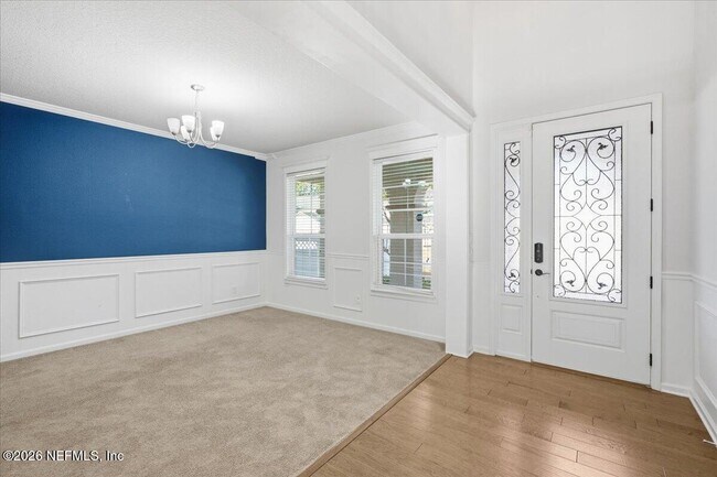 Building Photo - 102 Ann Scott Dr