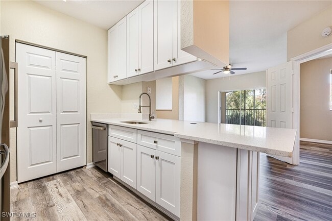 Building Photo - 6321 Aragon Way