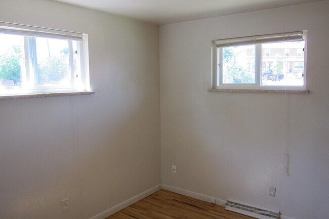 Building Photo - 16311 W 14th Ave