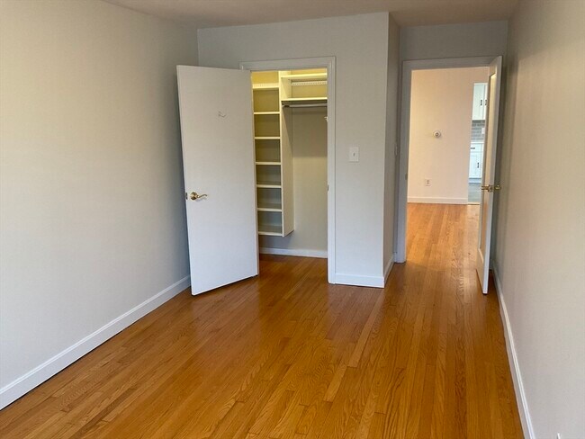 Building Photo - 26 Summer St