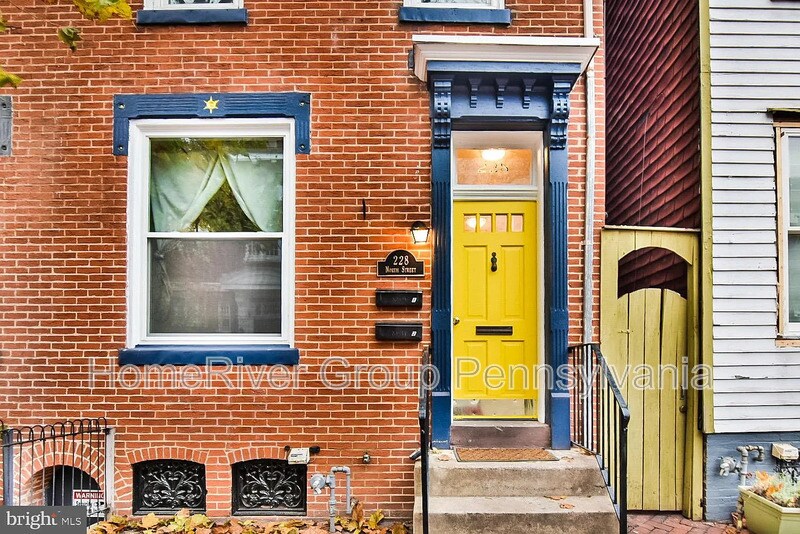 Building Photo - 228 North St