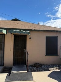 Building Photo - 313 S Lemon St