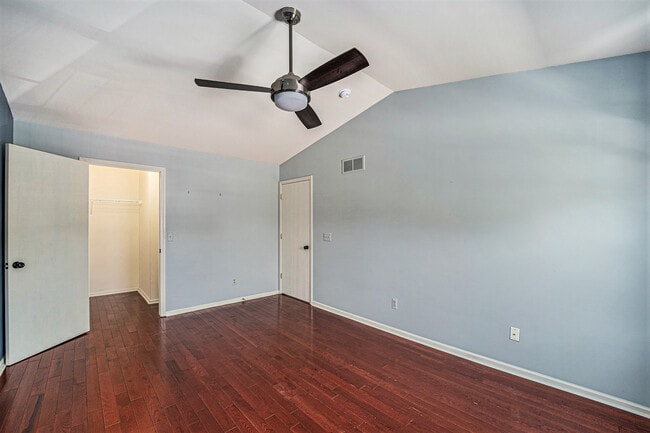 Building Photo - 3054 Forest Creek Ct