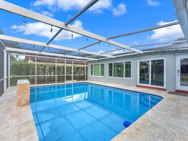 Building Photo - 11762 NW 26th Ct