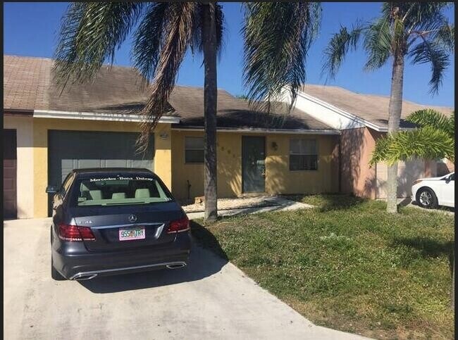 Primary Photo - 5691 Stonington Way