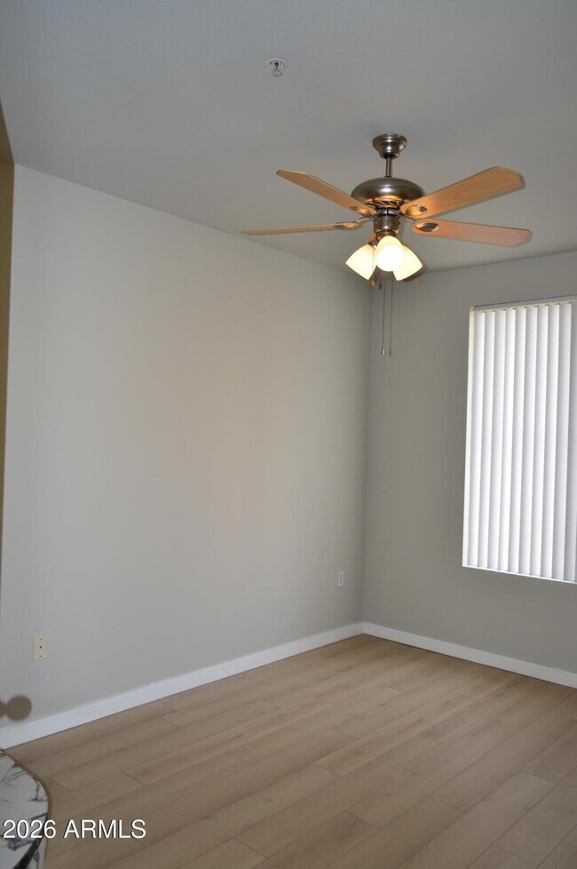 Building Photo - 1701 E Colter St