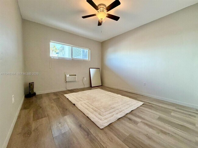 Building Photo - 13105 Ixora Ct