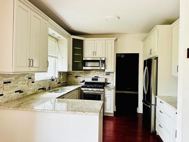 Building Photo - 1254 Chicory Ln