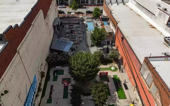 Building Photo - 155 E Broad St