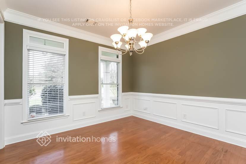 Building Photo - 1564 Fredricksberg Dr