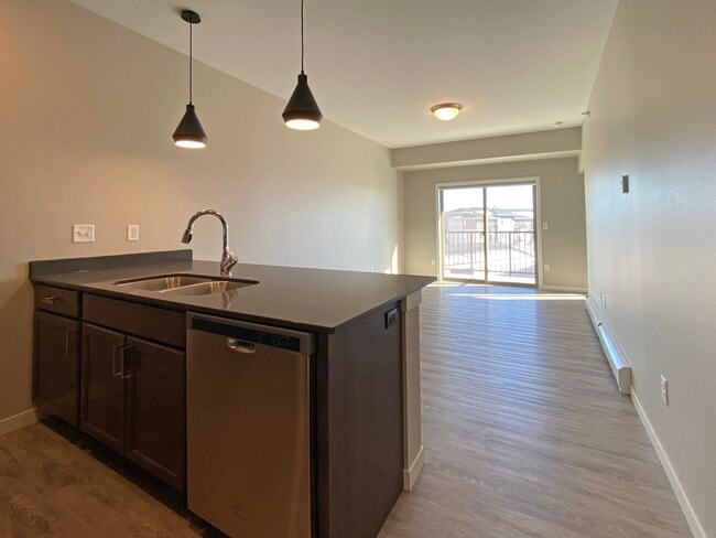 Building Photo - Brand New Apartments & Clubhouse!