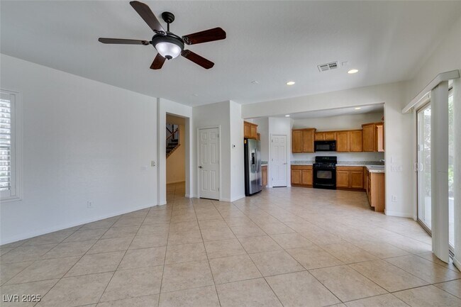 Building Photo - 11933 Orense Dr