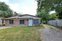 Building Photo - 10822 Mayfield Dr