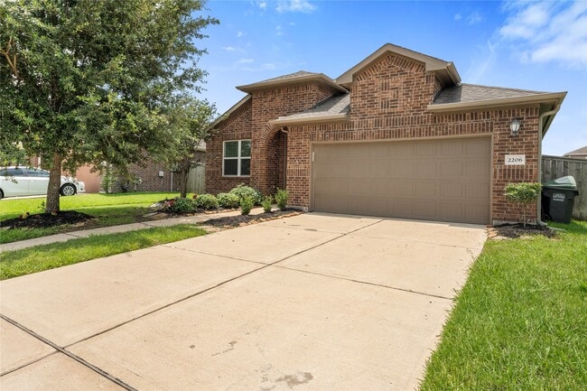 Building Photo - 2206 Hidden Meadow Ln