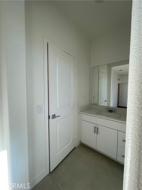 Building Photo - 2148 Willow Wisp