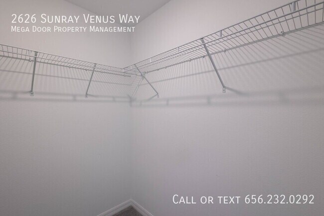 Building Photo - 2626 Sunray Venus Wy