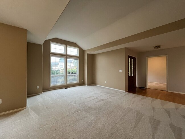 Building Photo - Elegant Home Offering Open Living Spaces, Spacious Primary Suite, and Nature-Inspired Yard