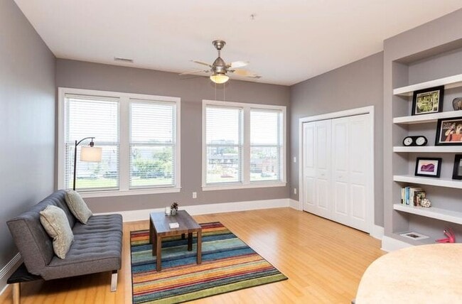 Building Photo - 2BR/2FULL BATH! Down Town Wilmington ''The Weldon'', an art deco Brooklyn Arts district.