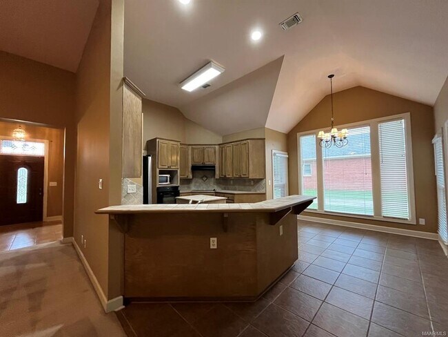 Building Photo - 8839 Sturbridge Dr