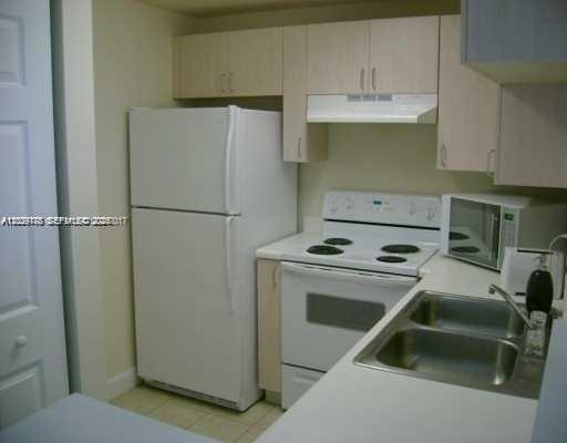 Building Photo - 50 Menores Ave