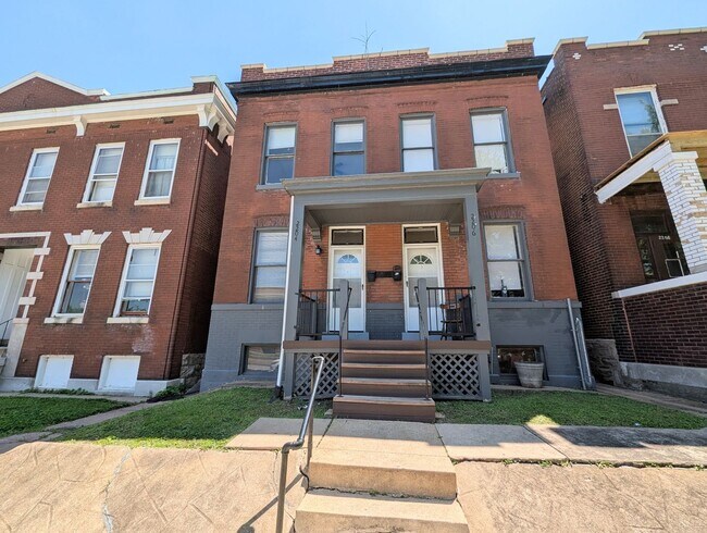 Primary Photo - 2204 Indiana Ave