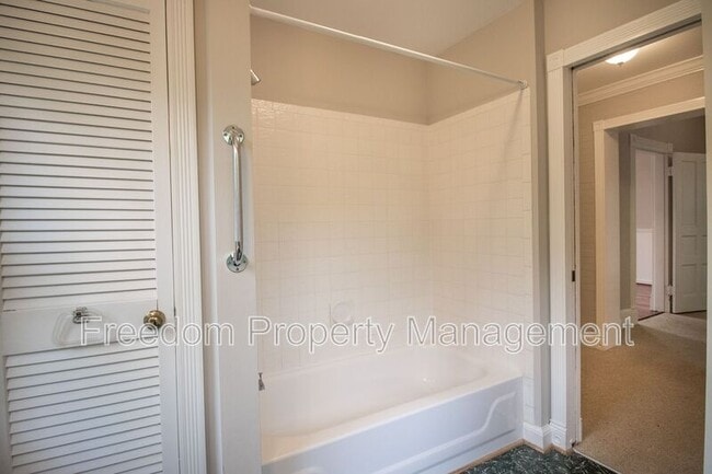 Building Photo - 9218 Portner Ave