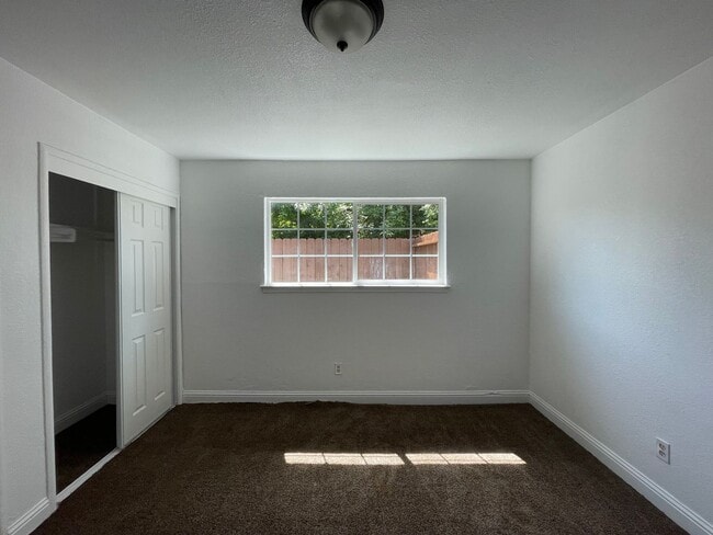 Building Photo - 4357 College Way