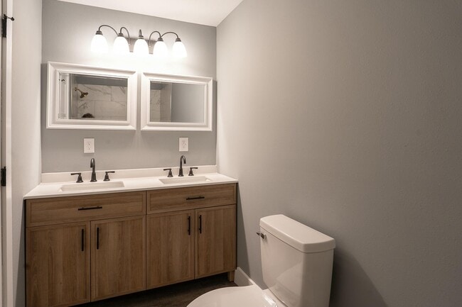 Building Photo - 2267 Old Parksville Rd NE