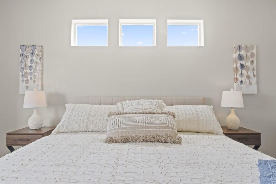 Building Photo - 8311 E Stone Valley St