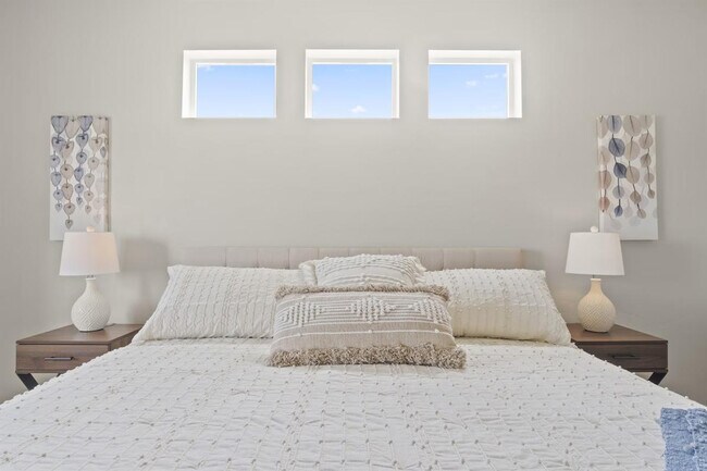 Building Photo - 8311 E Stone Valley St