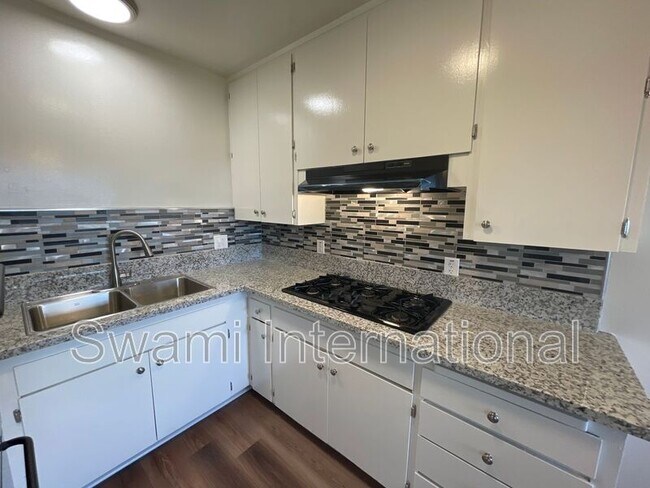 Building Photo - 2065 255th St W