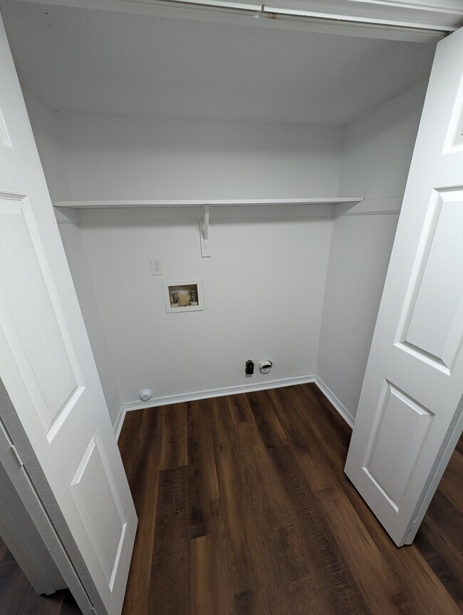 Building Photo - 4336 Edith Ln