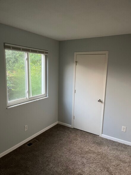 Building Photo - 3400 Ninann Ct