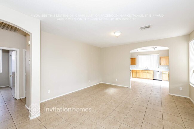 Building Photo - 534 Startop St