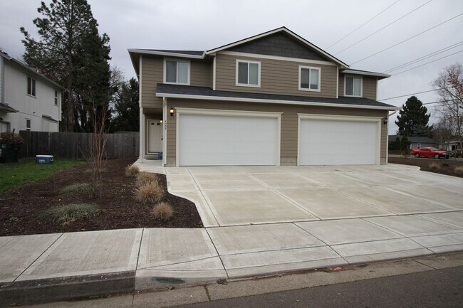 Primary Photo - NICE 3 Bedroom 2 & 1/2 Bath 2-Story Duplex...