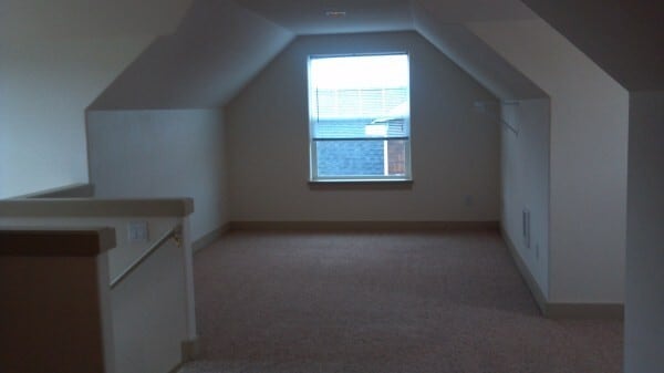 Building Photo - 1754 NE Lotus Dr