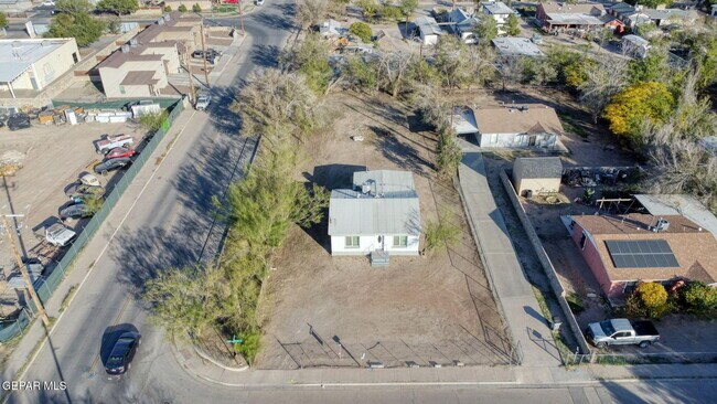 Building Photo - 580 Chula Vista St