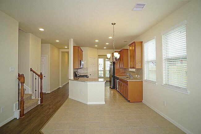 Building Photo - 17923 Alora Springs Trace