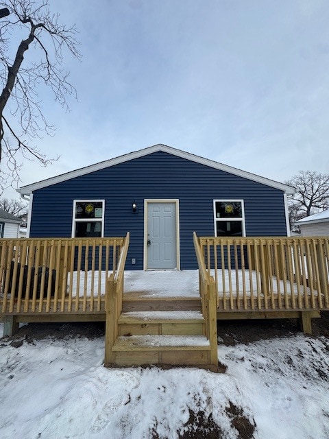 Primary Photo - 2325 Newton St