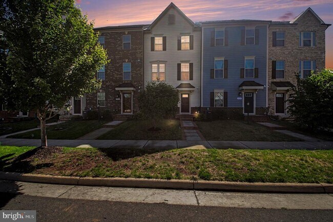 Building Photo - 18143 Red Mulberry Rd