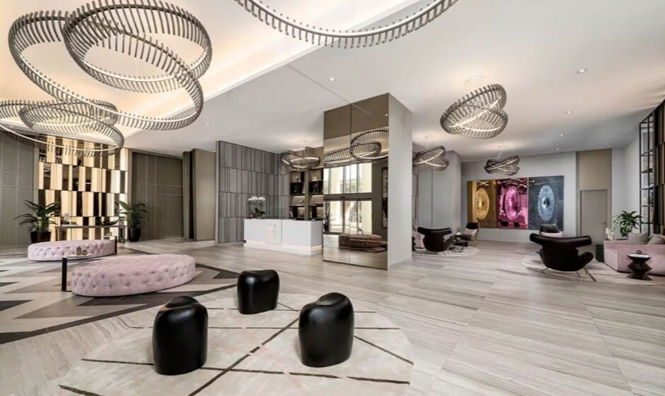 Building Photo - 4010 S Ocean Dr