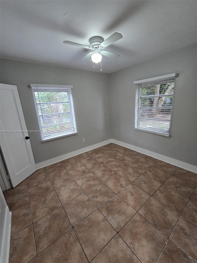 Building Photo - 14420 Monroe St