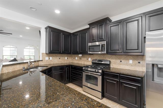 Building Photo - 4157 Comanche Dr