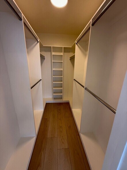 Building Photo - 1940 Malcolm Ave