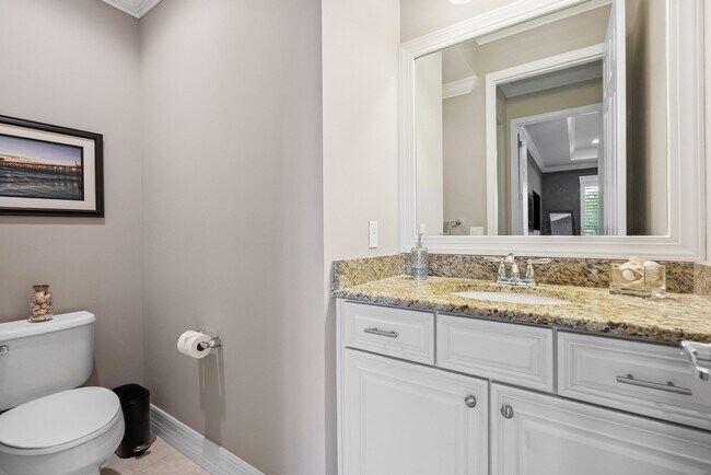 Building Photo - 2815 Sunbury Dr