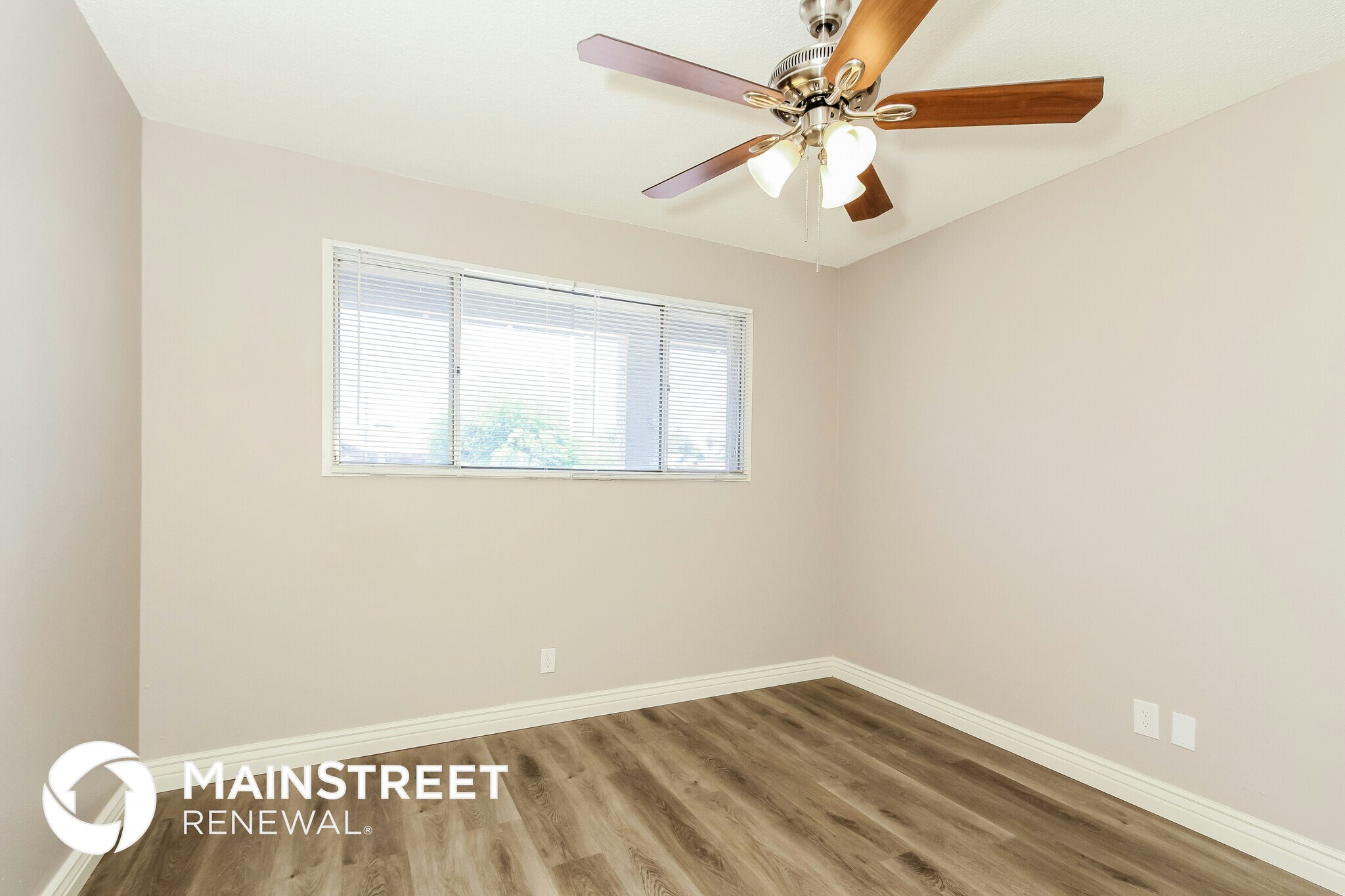 Building Photo - 3414 W Cholla St