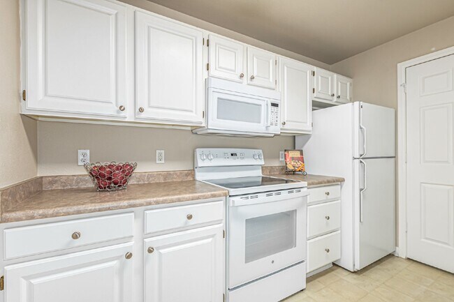 Building Photo - Exquisite 2-bedroom, 2-bathroom condo inParker