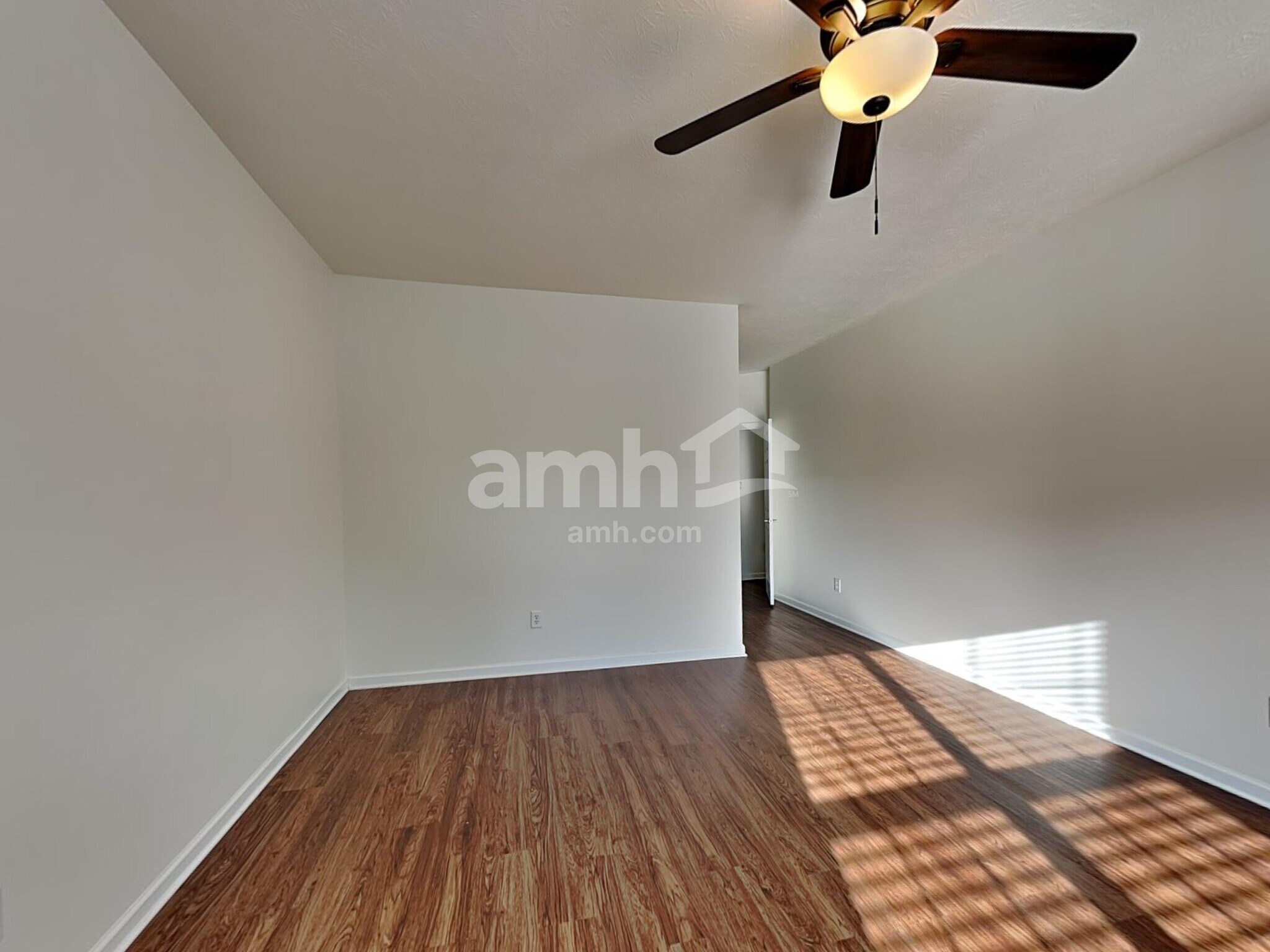 Building Photo - 635 Prospector Dr